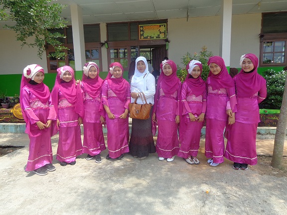 Lomba Asmaul Husna Siswa Mtsn Model Padusunan Juara I Kementerian Agama Provinsi Sumatera Barat Lomba Asmaul Husna Siswa Mtsn Model Padusunan Juara I Kementerian Agama Provinsi Sumatera Barat