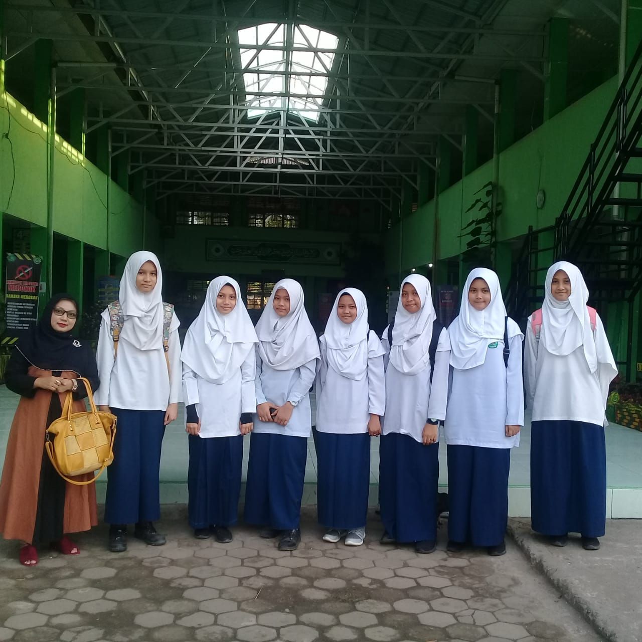13 Orang Duta Mtsn 1 Kota Padang Siap Berlaga Di Olimpiade Bahasa Inggris Kementerian Agama Provinsi Sumatera Barat