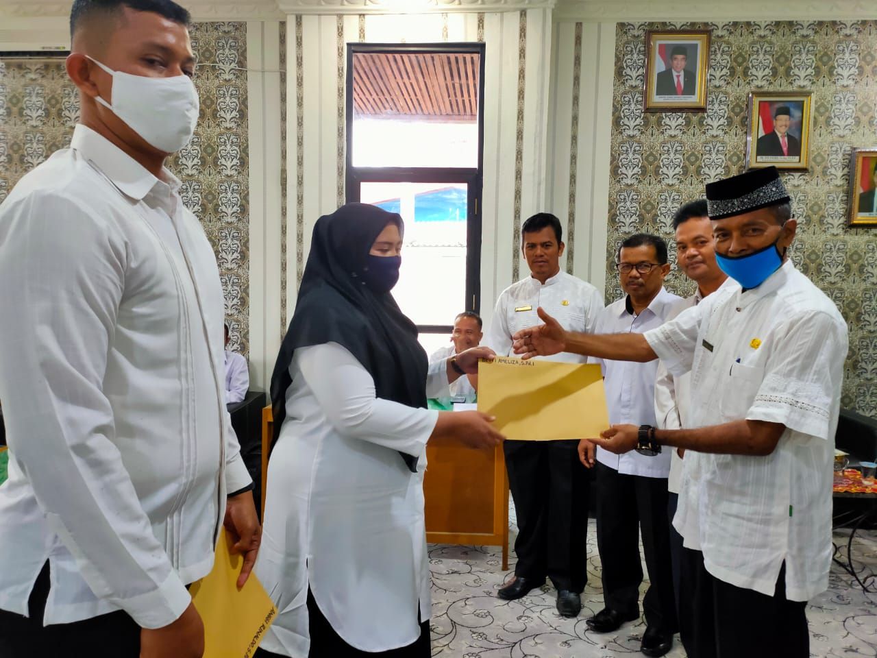 30 Guru Madrasah di Sijunjung Terima SK Mutasi