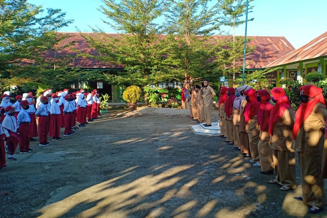 Perdana Dimasa Pandemi Min 7 Pessel Gelar Upacara Bendera Kementerian Agama Provinsi Sumatera Barat