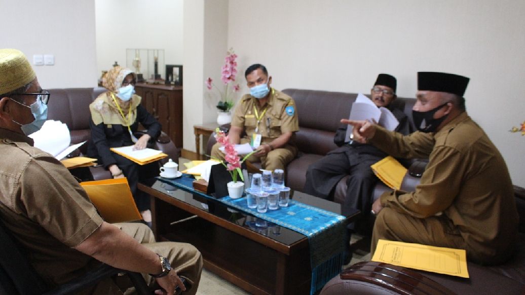 Tes Tertulis Calon Pimpinan BAZNAS Kota Sawahlunto ...