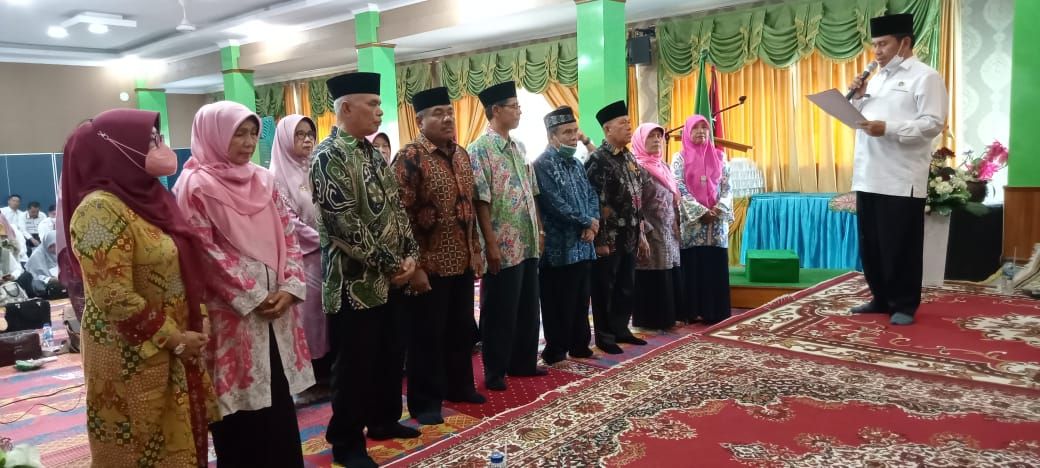 Kakan Kemenag Kukuhkan Kepengurusan Persaudaraan Pensiunan Kementerian ...