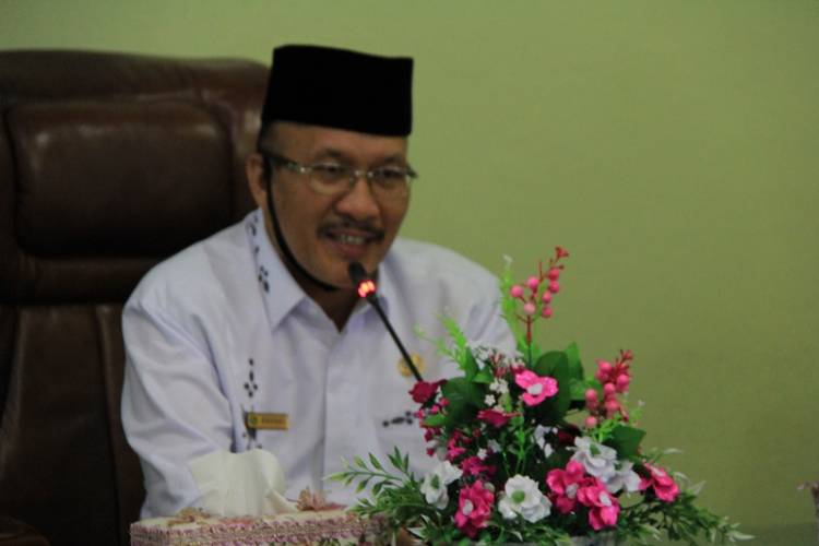 H. Hendri Kakanwil Kemenag Sumbar : Pengikut "Agama Muslim" di Sumani Solok Kembali Bersyahadat