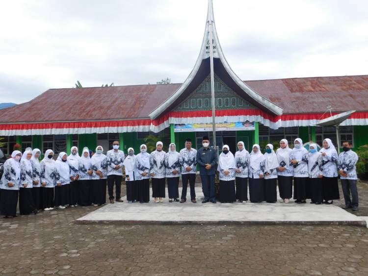 Kakanwil Kemenag Prov. Sumatera Barat laksanakan monev kesiapan sarpras di MTsN 1 Agam