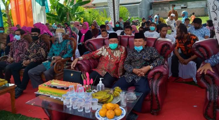 Kakan Kemenag Kota Padang Letakkan Batu Pertama Pembangunan Gedung TPQ Masjid Al Hijrah