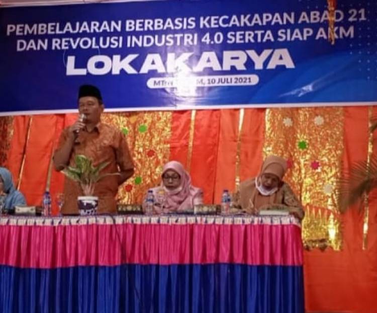 MTsN 7 Agam Selenggarakan Lokakarya Menghadapi PBM 2021/2022  