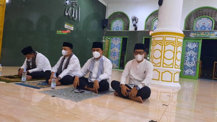 Kankemenag Agam Selenggarakan Takbiran Virtual yang Dipusatkan di Masjid Agung Nurul Falah