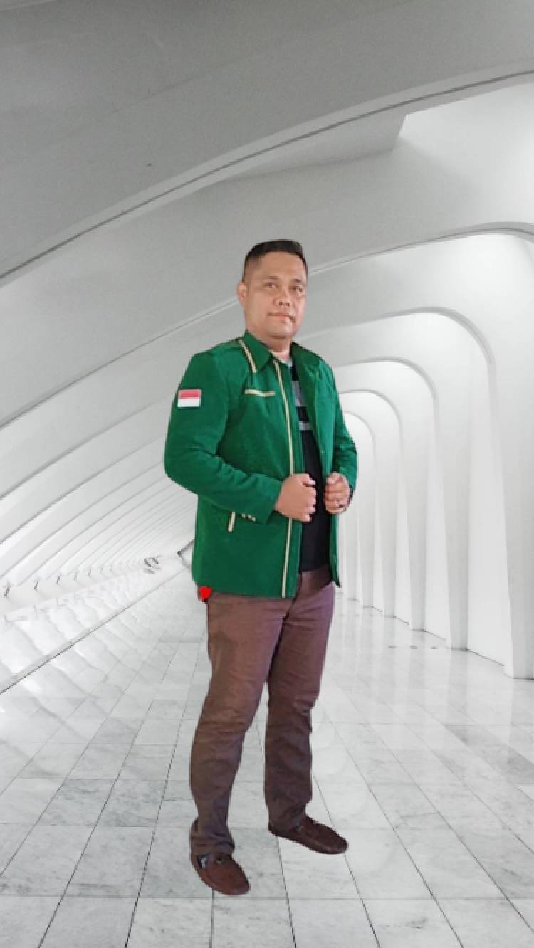 Juli Armadhan Duta Sumbar PAIF Kemenag Padang Terpilih Sebagai  Trainer TIK  BPPTIK Kominfo RI