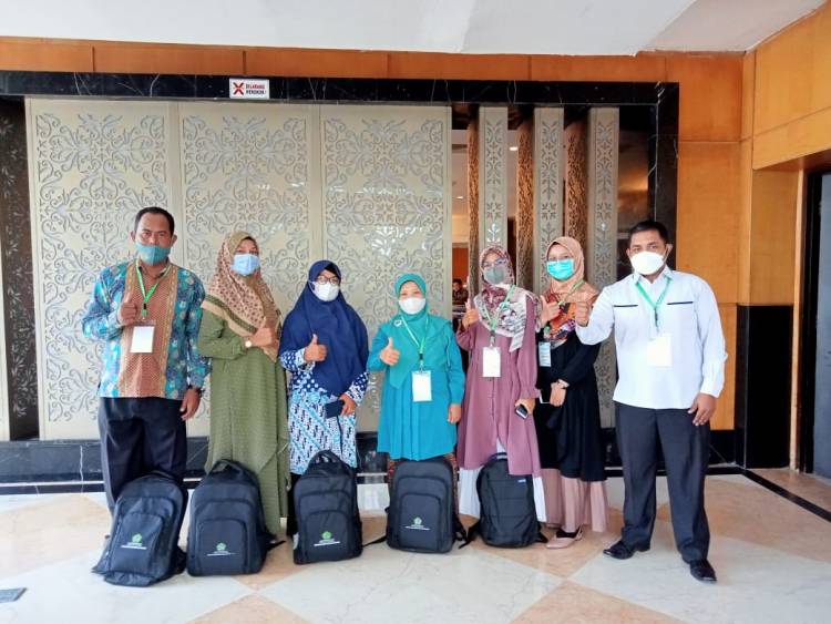 Tujuh Guru MTsN se Pasaman Barat, Ikuti Pelatihan Fasda di Padang