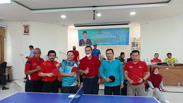 HAB ke-76 Kemenag RI, Padang Panjang Juara II Batminton Beregu Putra