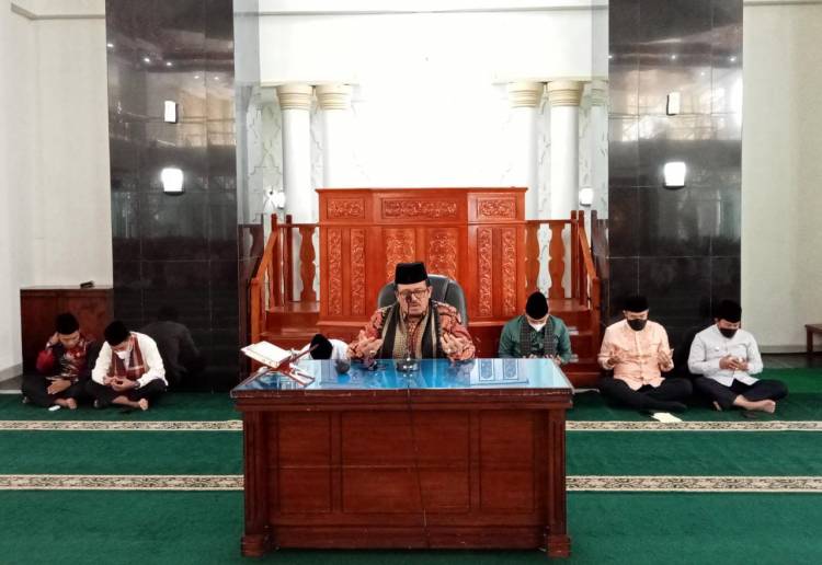 Sambut Ramadhan 1443 Hijriyyah, Kakankemenag Penceramah Wirid KORPRI Kota Padang Panjang