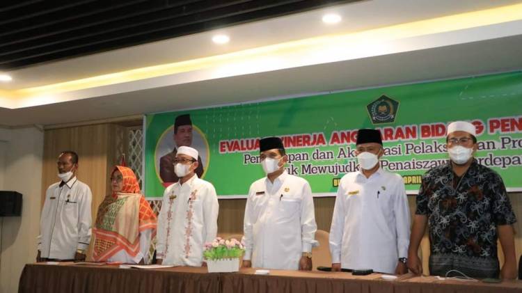 KUA Kecamatan Mandiangin Koto Selayan Bersama Penyuluh Agama Islam Siap Sukseskan Program KUA Percontohan Ekonomi Umat