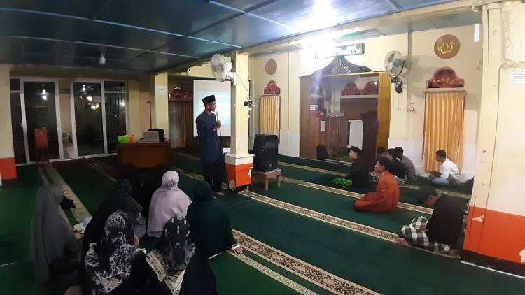 Penyuluh Agama Kecamatan Banuhampu Narasumber Mabit Remaja Masjid Taqwa