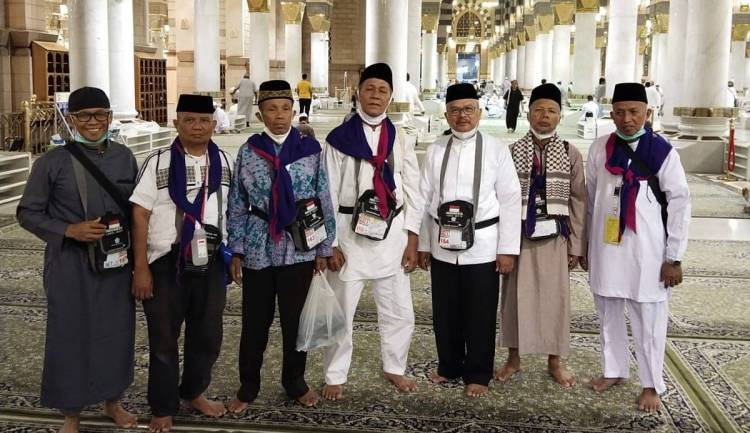 Jemaah Haji Kota Sawahlunto Sudah Tiba di Madinah