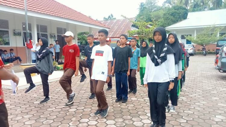Sebelas Siswa MTsN 2 Kota Pariaman ikuti Perkemahan Karya Pramuka Madrasah Tingkat Provinsi