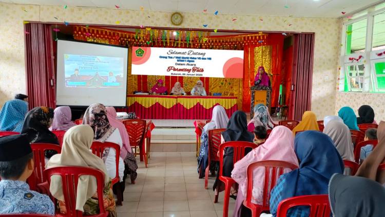 Parenting Talk Digelar Oleh MTsN 1 Agam, Pegawas Madrasah: Ini Merupakan Salah Satu Madrasah